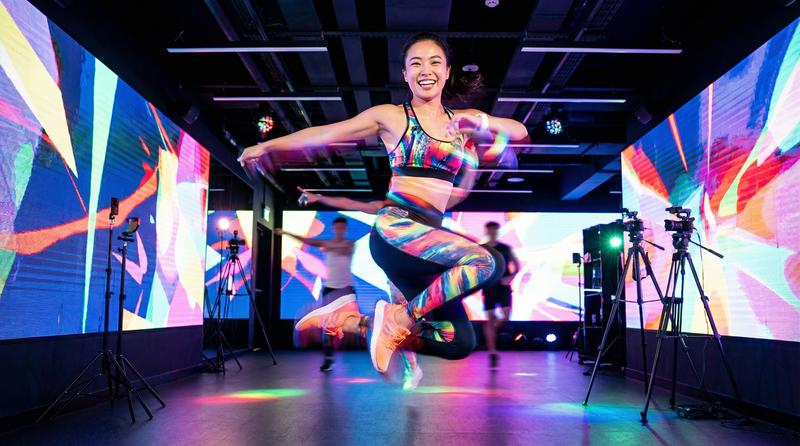 母狗运动健身视频